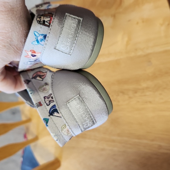 Bobs by Skechers Dog Slip ons - Picture 4 of 4